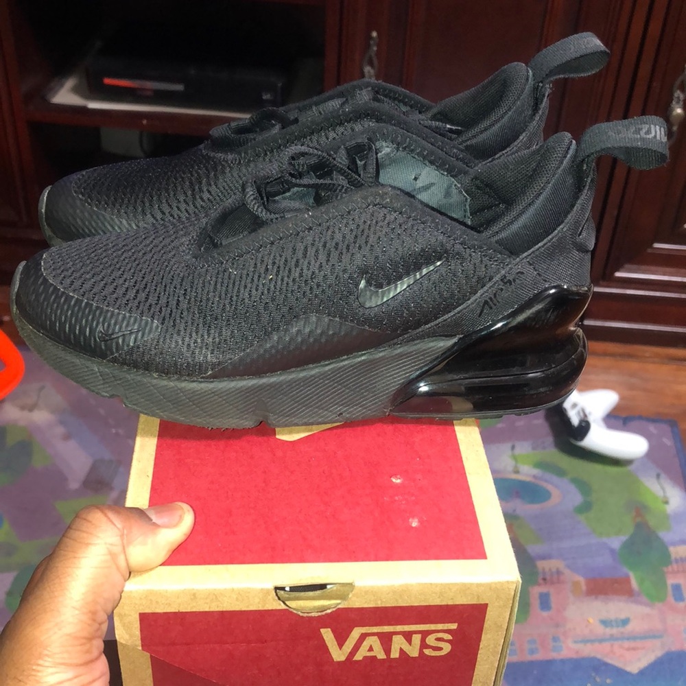 All black size one boys Nike 270